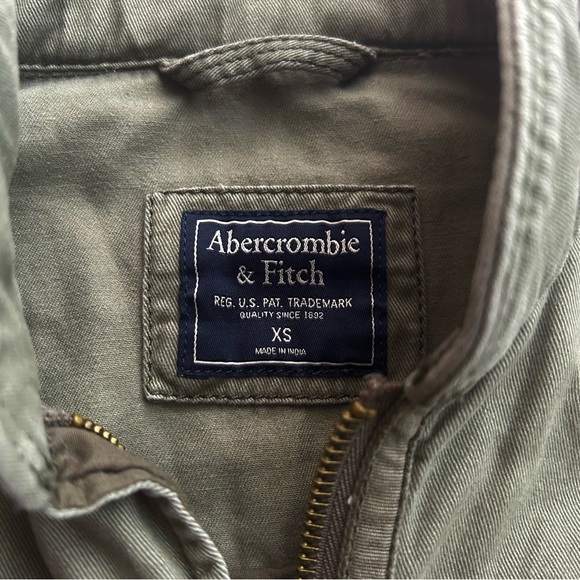 Abercrombie & Fitch Olive Green Jacket - Picture 3 of 11